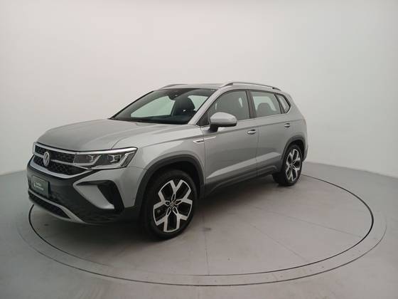 VOLKSWAGEN TAOS 1.4 250 TSI TOTAL FLEX HIGHLINE AUTOMÁTICO